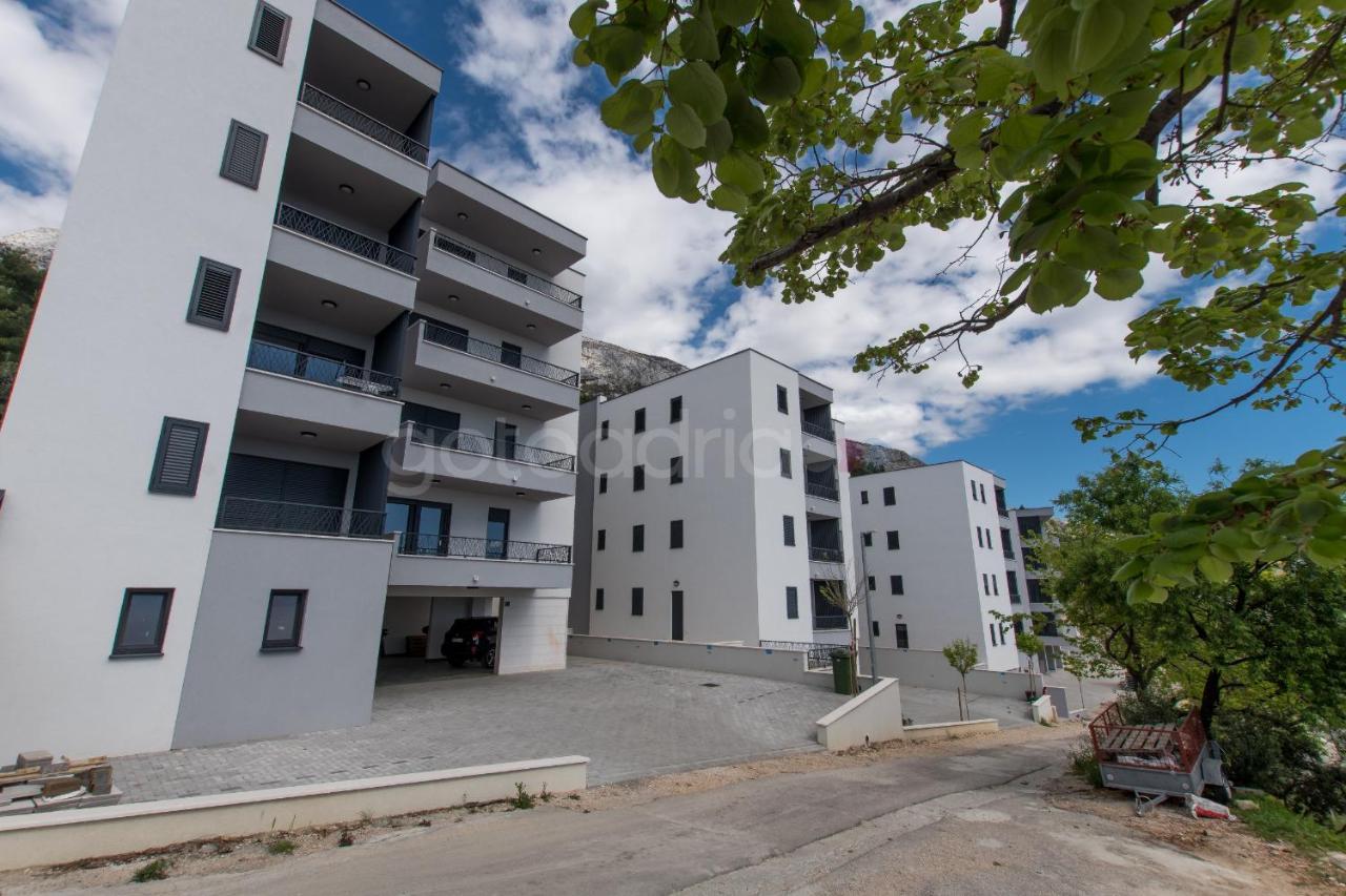 Sea View Apartment Leana Макарска Экстерьер фото